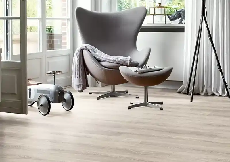 Vezi acum Parchet laminat Egger Nature Sense 2025, Aqua AQ24, Stejar Toscolano deschis EL1087