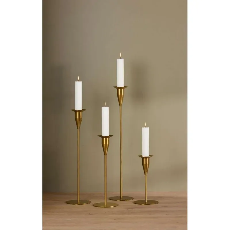 Reducere Venus Maxi Suport pentru Lumânări H47,5 Brass - Piet Hein