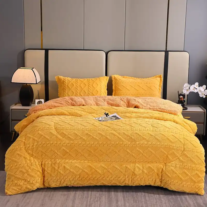 Cel mai vândut Pilota Tricotata cu Blanita 200x230cm + 2 Fete de Perna 50x70cm - Galben Mustar si Bej - PMG_O083B